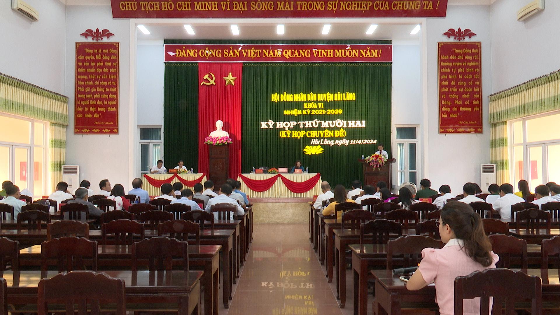 HĐND huyện Hải Lăng khóa VI tổ chức kỳ họp thứ 12 (kỳ họp chuyên đề).